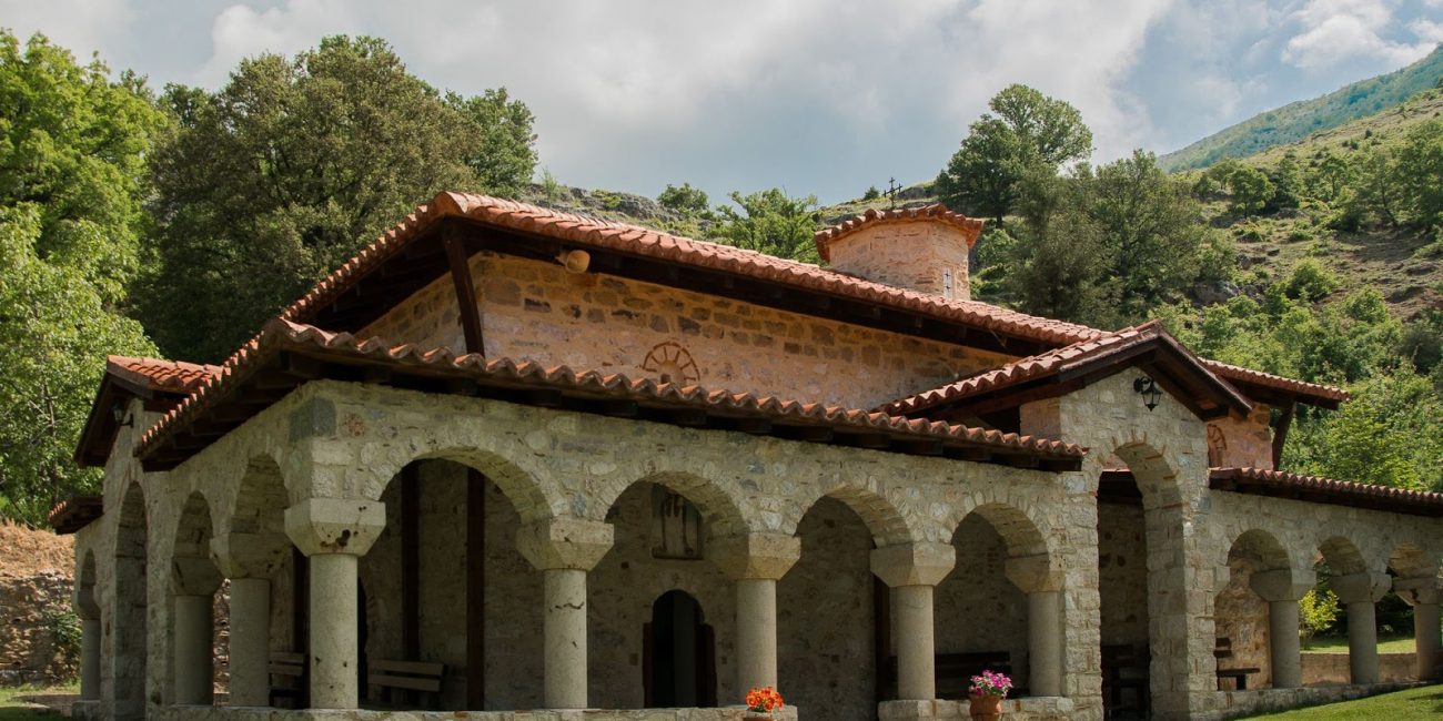 Ναός Ι.Μ. Αγίας Παρασκευής Δομαβιστίου © Διονύσης Μπόσιακας