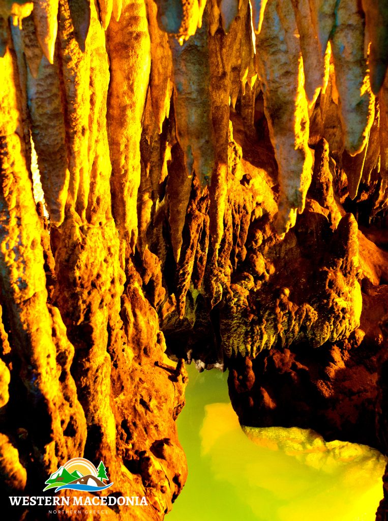 Σπήλαιο Δράκου © ΕΤΔΥΜΑ / Γ. Ζαρζώνης