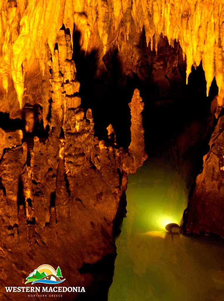 Σπήλαιο Δράκου © ΕΤΔΥΜΑ / Γ. Ζαρζώνης